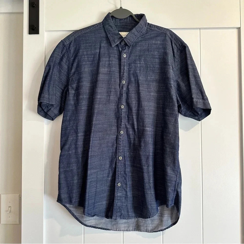 COASTAORO Men’s Button Down Size L‎